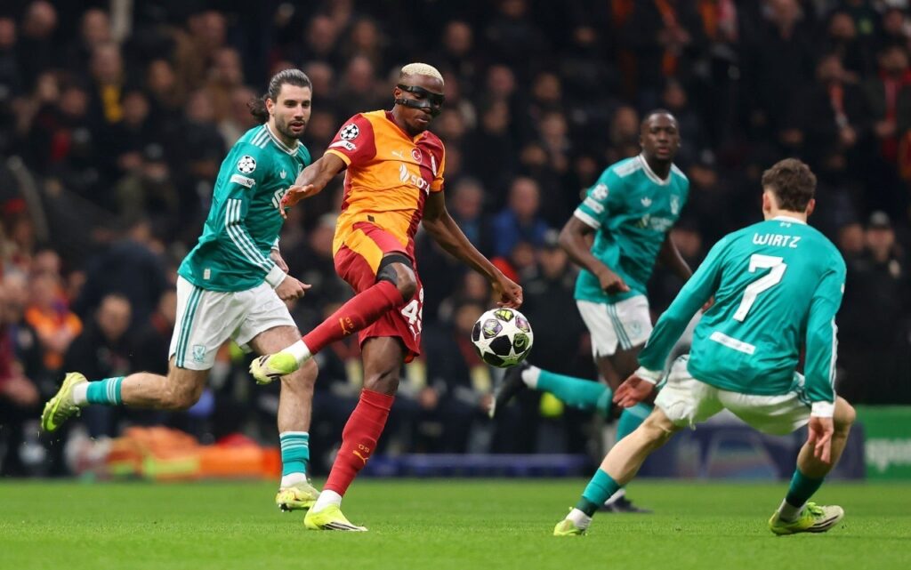 victor osimhen playing against Liverpool