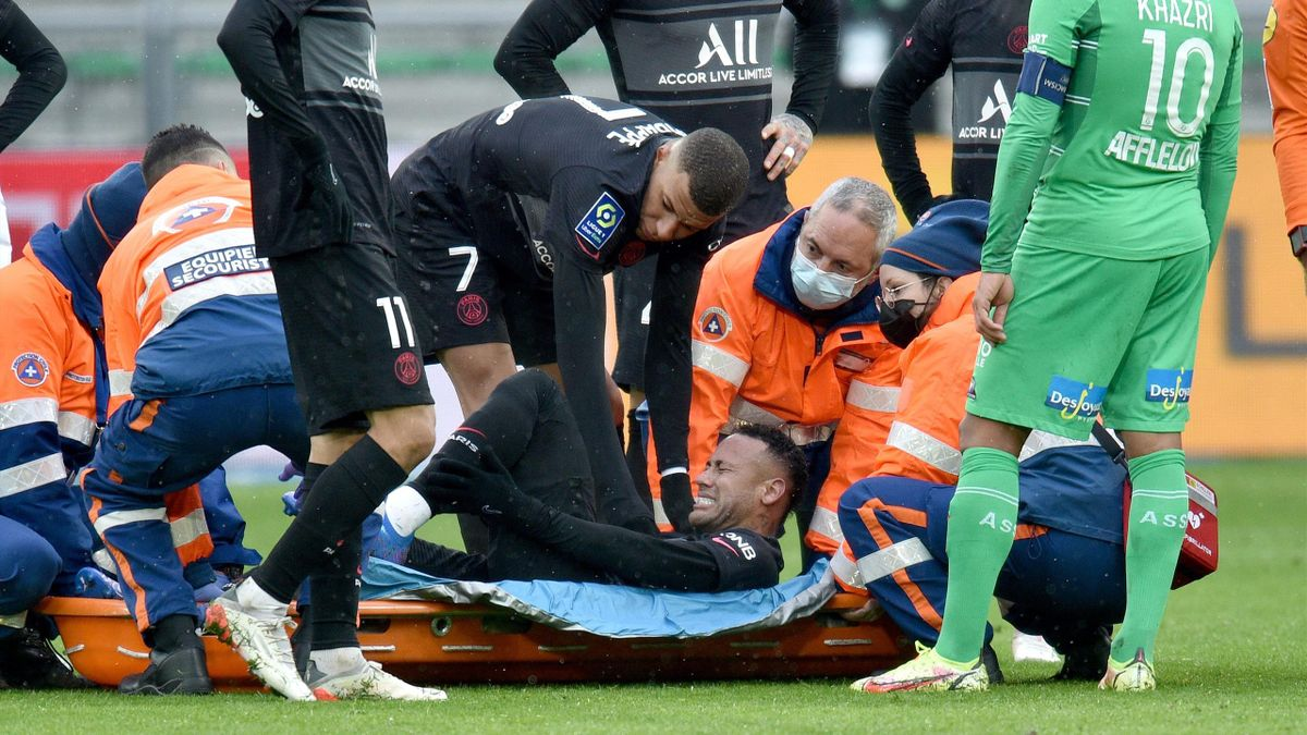 Injury at PSG