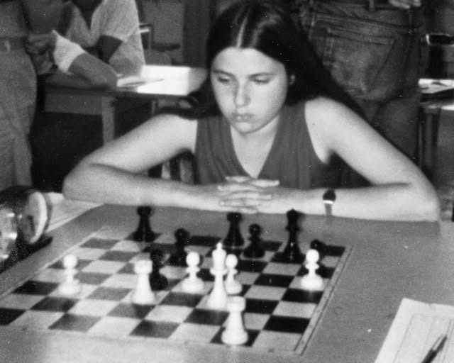 Susuan Polgar in a chess tournamnet