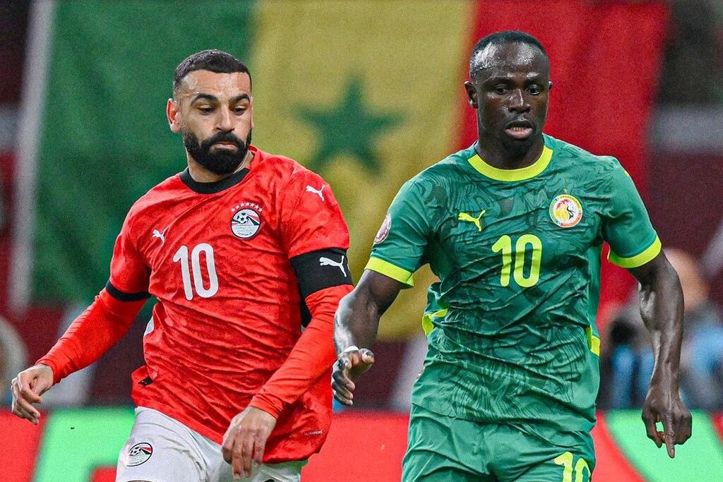 Mane and Salah in action
