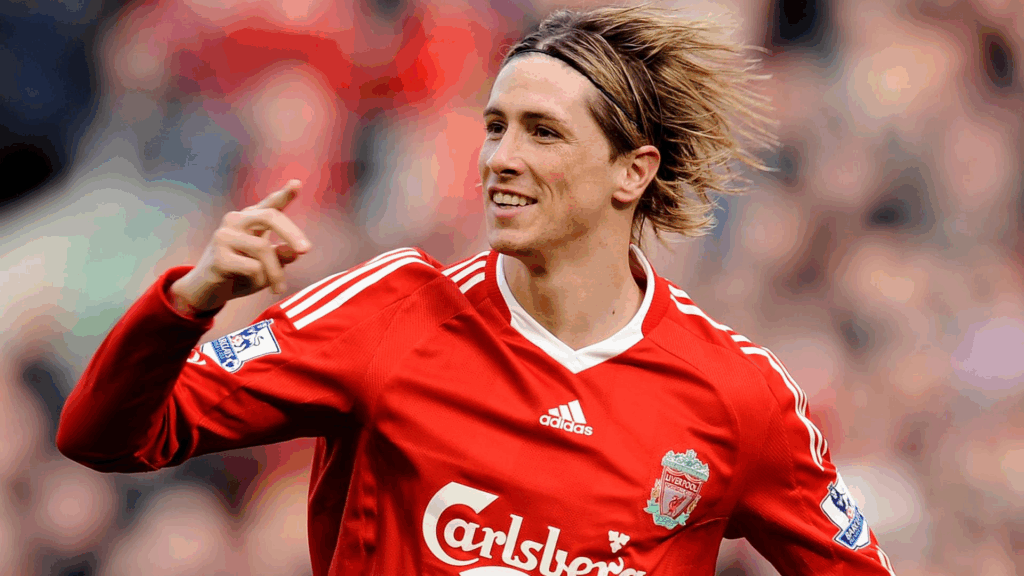 Fernando Torres playing for Liverpool