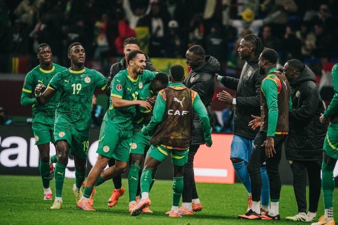 Senegalese players celebrating 