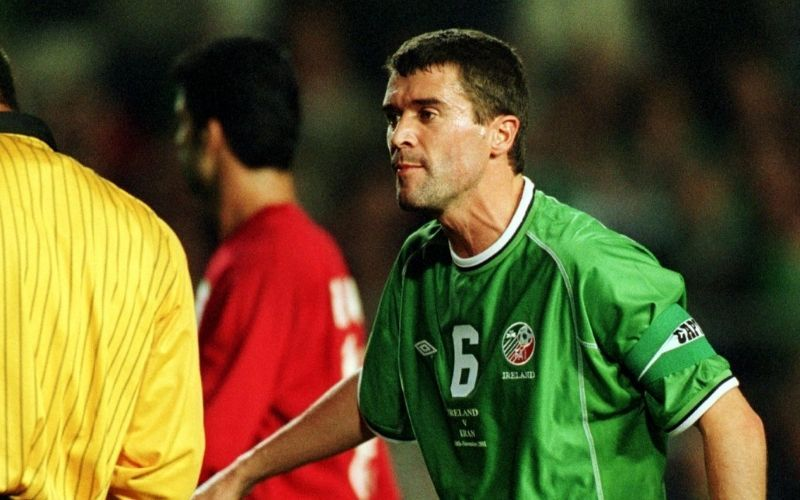 Roy Keane in action for Ireland against Iran in the 2002 FIFA World Cup qualification (UEFA–AFC play-off)