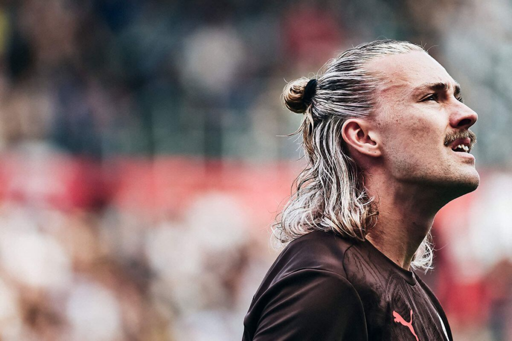 Australian international and St. Pauli captain Jackson Irvine