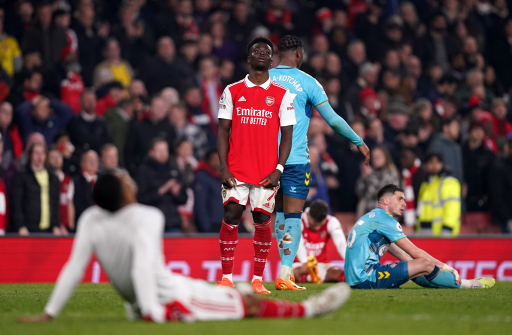 Bukayo Saka looks dejected after Arsenal's 3-3 draw with Southampton in 2023