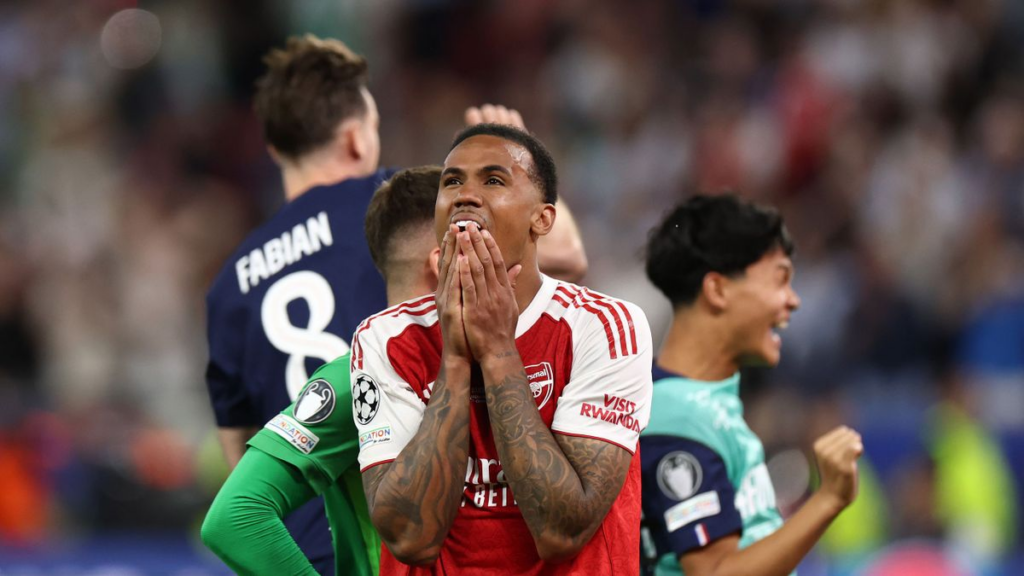 Gabriel Magalhães looks dissapointed after missing the final penalty in the 2026 Champions League final
