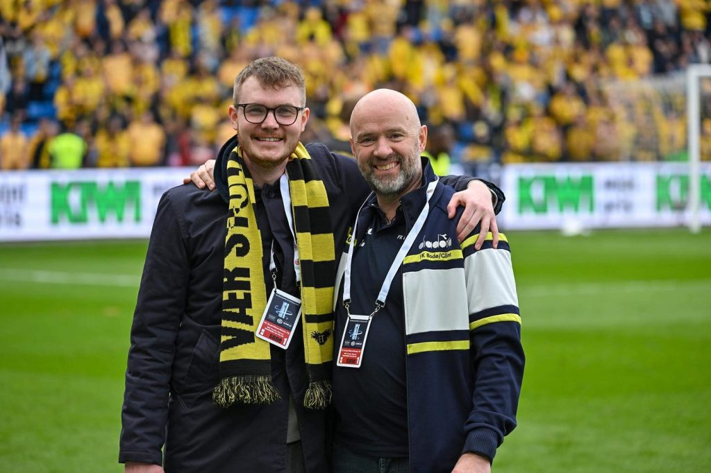 Bodø/Glimt hired Bjørn Mannsverk, a former Royal Norwegian Air Force fighter pilot, as first team's mental coach. 